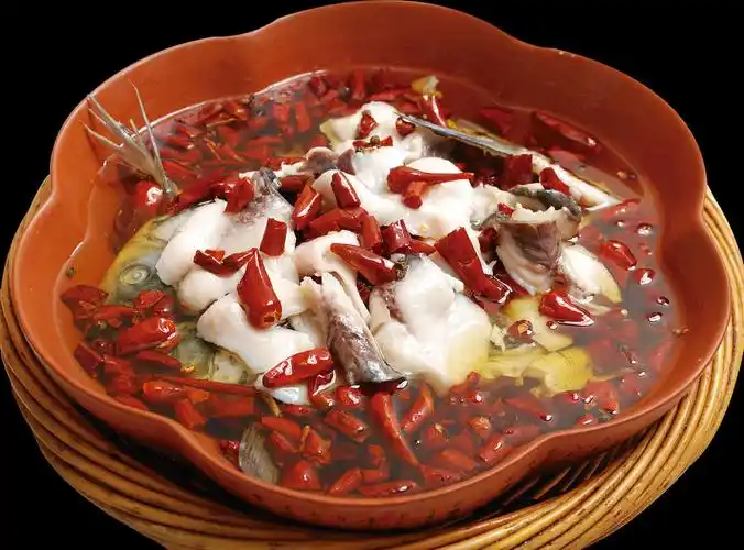 12,水煮鱼水煮鱼是全国各地餐桌上常见的一道菜,但最早流行起来是在