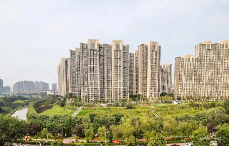 洛阳房产网>洛阳二手房>西工二手房>王城公园二手房>升龙广场(a区)>