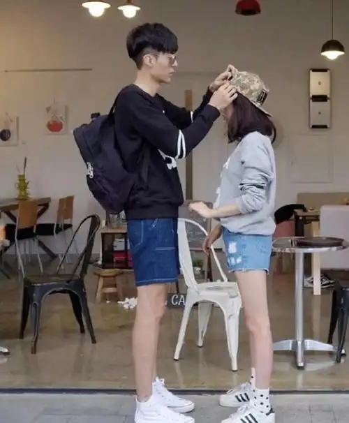 网友一:我160 ,男票170 ,他还问我为什么不长高点呢?