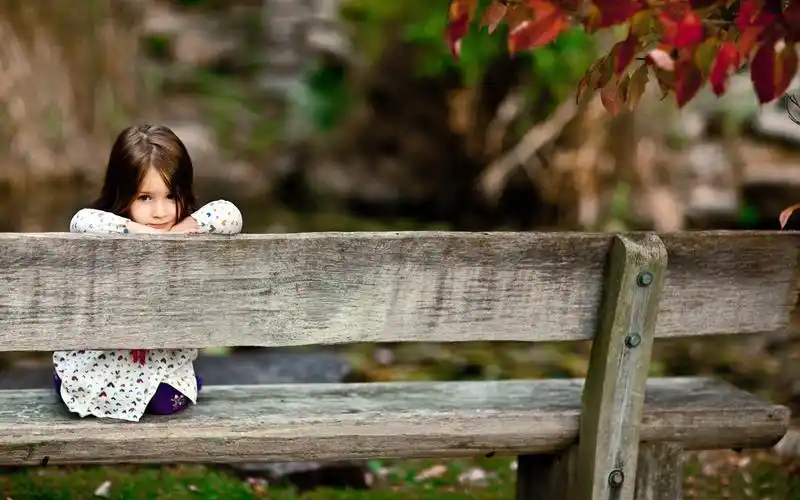 10wallpaper 人物 壁纸 快乐童年可爱写真高清壁纸 >>壁纸下载