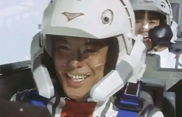 迪迦奥特曼中"坠机二人组",日常坠机,日常变身